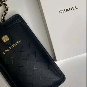 CHANEL Coco Crush Black Phone Holster GWP